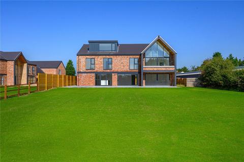 5 bedroom detached house to rent, Plumley Moor Road, Plumley, Knutsford, Cheshire East, WA16