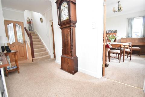 111 Nore Road, Portishead, Bristol, BS20 8DU
