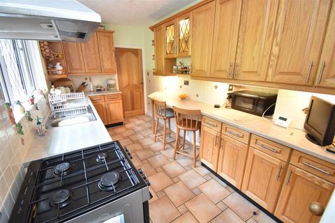 111 Nore Road, Portishead, Bristol, BS20 8DU