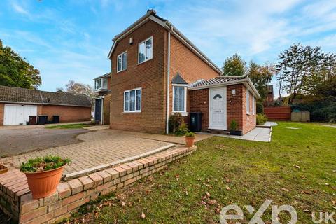 3 bedroom link detached house for sale, Catkin Close, Chatham ME5