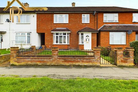 4 bedroom house for sale, Kingsbridge Road, Romford RM3