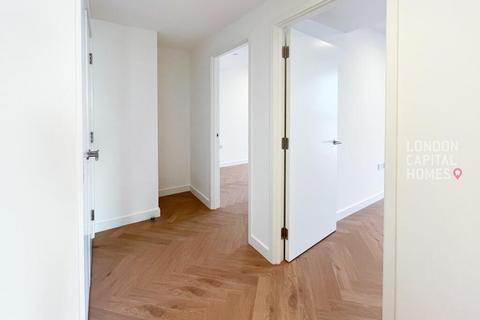 3 bedroom apartment to rent, 222 Marsh Wall, London, E14