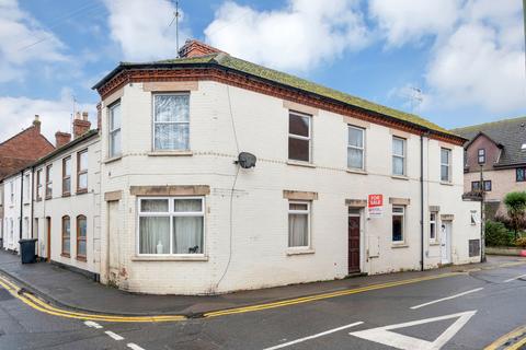 2 bedroom flat for sale, South Street, Bourne, PE10