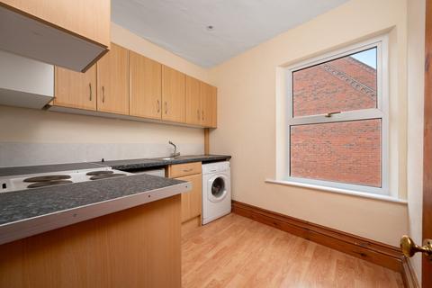 2 bedroom flat for sale, South Street, Bourne, PE10