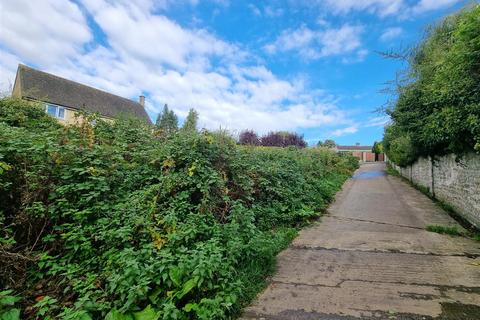 Land for sale, Mill Lane, Swindon