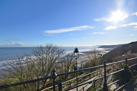 2 bedroom apartment to rent, Prince Of Wales Apartments, Scarborough YO11