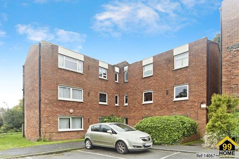 2 bedroom flat for sale, South View Court, London, SE19