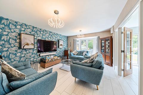 41 Heatherfields Way, Whitehill, Bordon, GU35 9DN