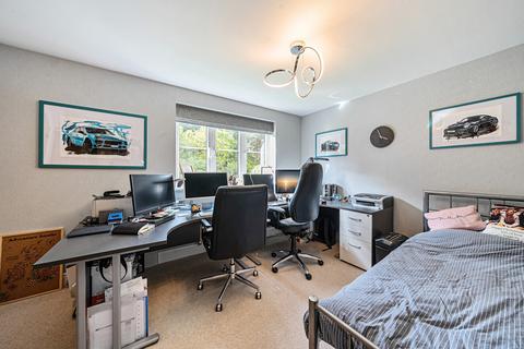 41 Heatherfields Way, Whitehill, Bordon, GU35 9DN
