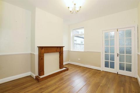 2 bedroom terraced house for sale, Oxford Road, May Bank, Newcastle