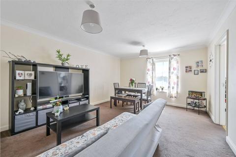 2 bedroom flat for sale, Kennet Square, Mitcham, CR4