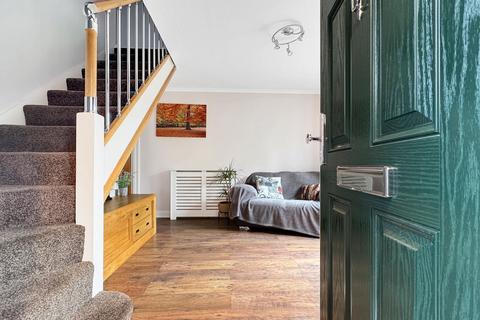 80 Adelaide Drive, Colchester, CO2 8UT