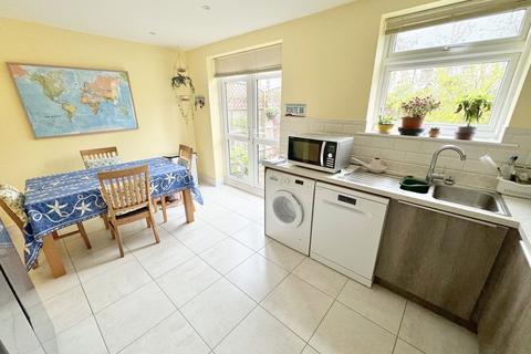 4 bedroom townhouse for sale, Adams Close, Hamworthy, Poole, BH15