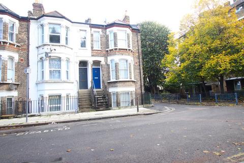 1 bedroom flat to rent, Madron Street, London, SE17