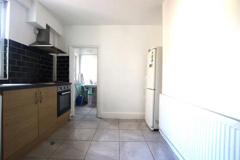 1 bedroom flat to rent, Madron Street, London, SE17