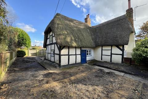 2 bedroom semi-detached house for sale, Raffin Lane, Pewsey