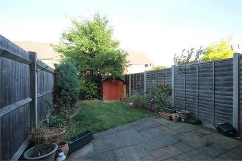 2 bedroom terraced house to rent, Bakers Gardens, CARSHALTON