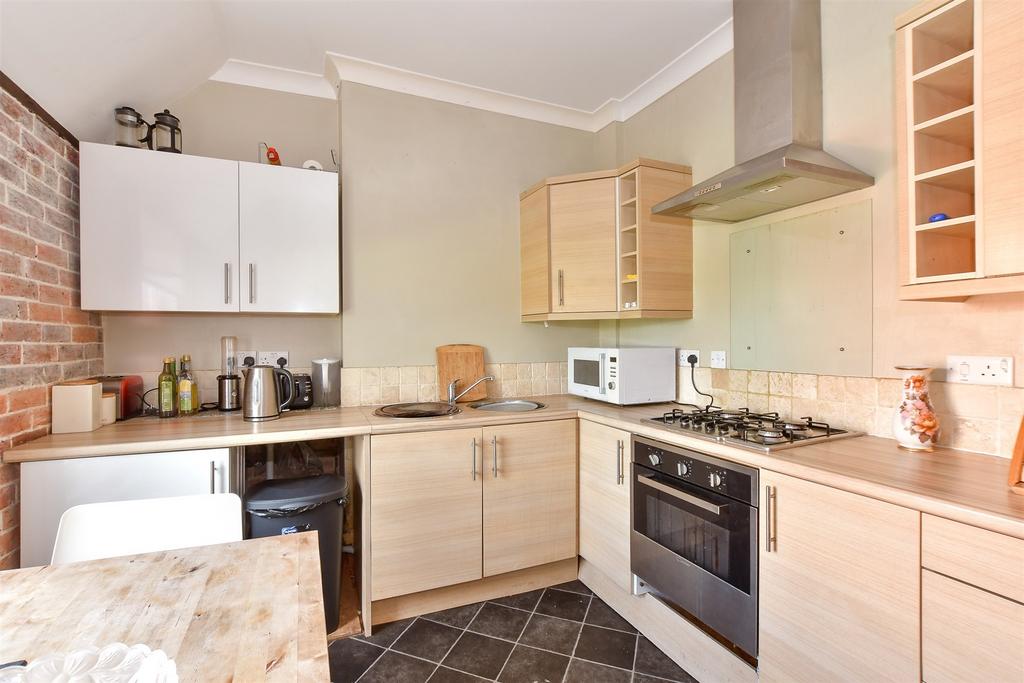 Kitchen/ Breakfast Room