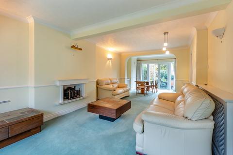 4 bedroom semi-detached house for sale, Rosehill Close, Hoddesdon, EN11