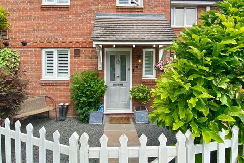 3 bedroom terraced house for sale, Halliday Close, Shenley, WD7