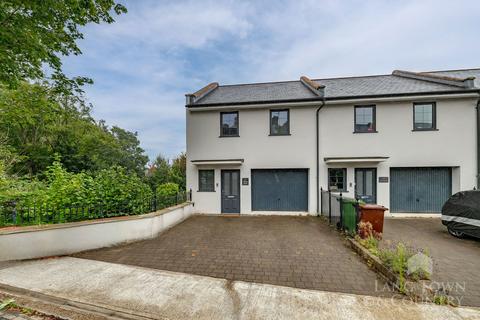 4 bedroom end of terrace house for sale, Fitzroy Road, Plymouth PL1