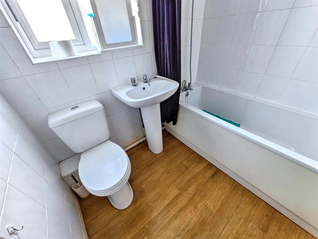 Bathroom.jpeg