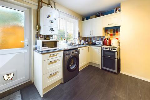 3 bedroom terraced house for sale, Penhill Road, Matson