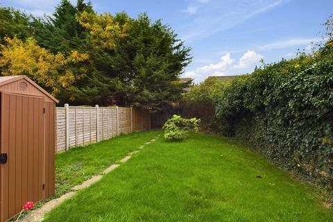 3 bedroom terraced house for sale, Penhill Road, Matson