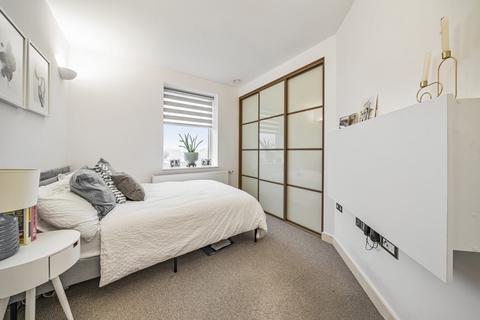 2 bedroom apartment for sale, Camberwell New Road, London