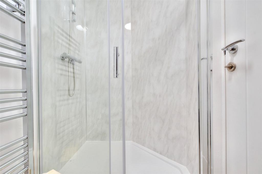 En-Suite Bed 1