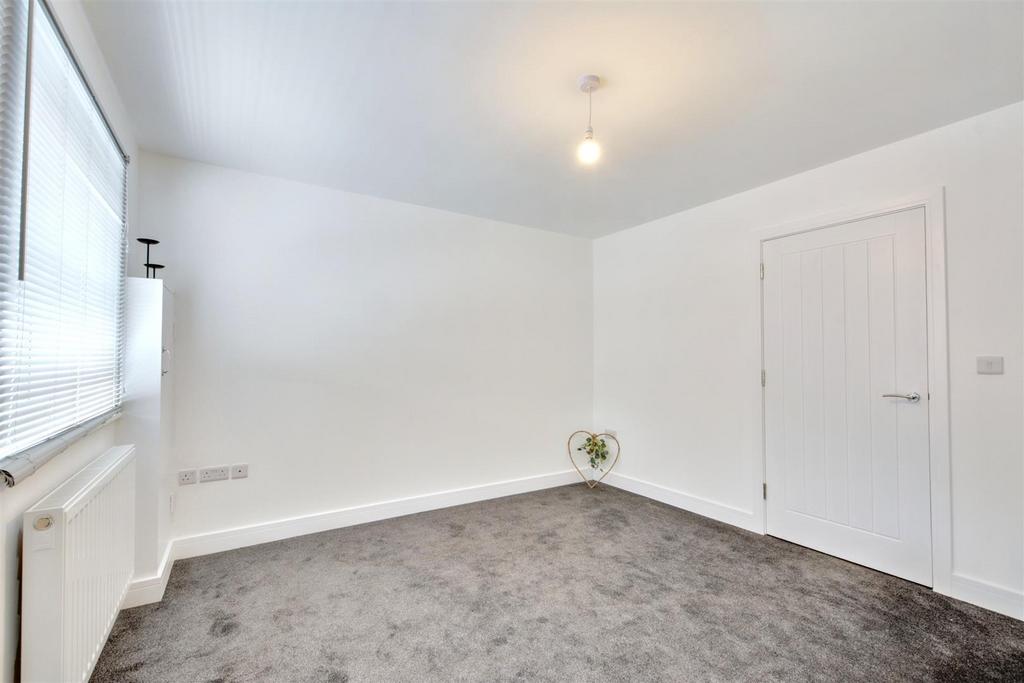Lounge/Sitting Room