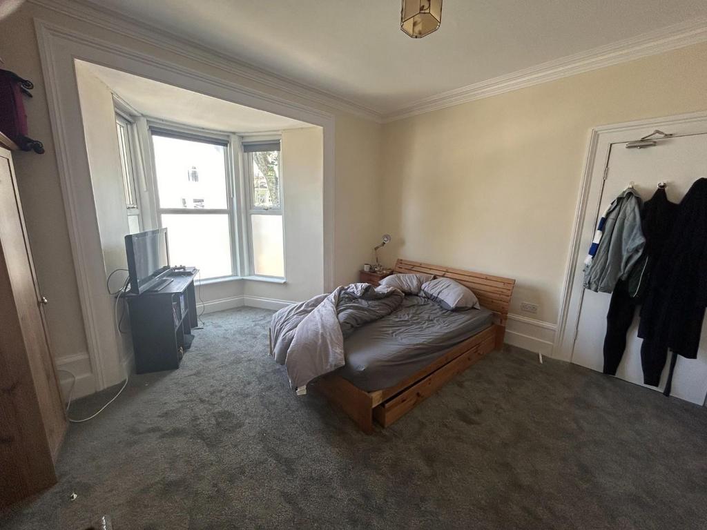 Bed 1