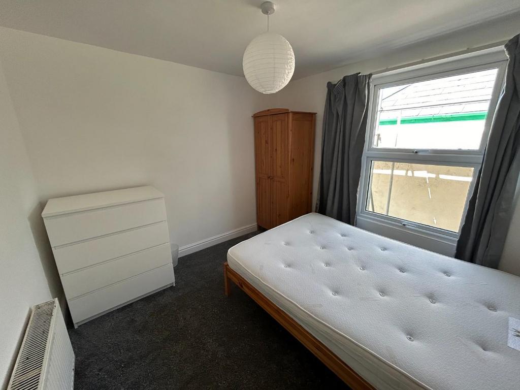 Bed 3
