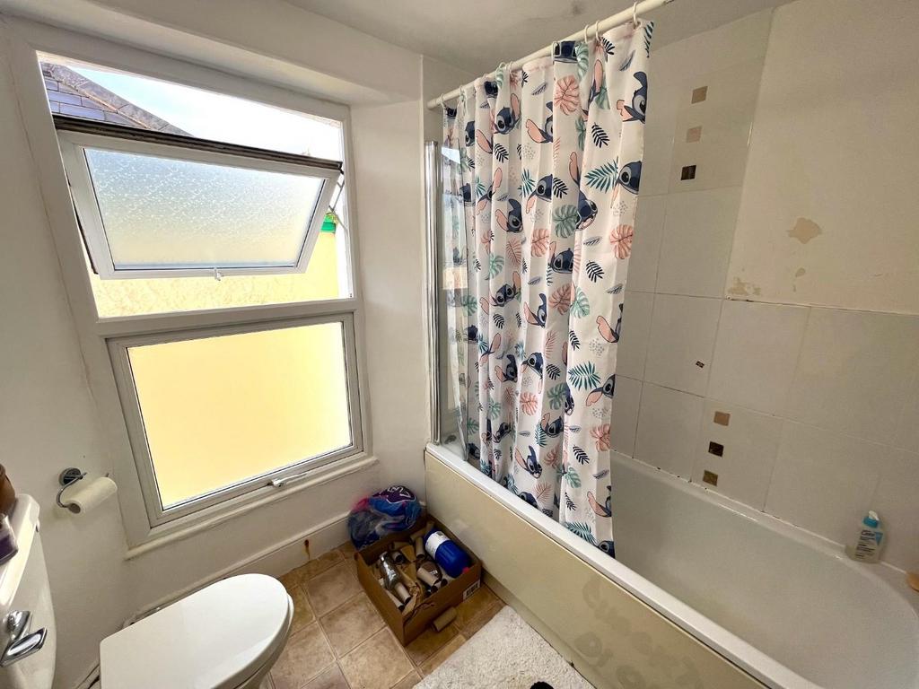 Bathroom.jpeg
