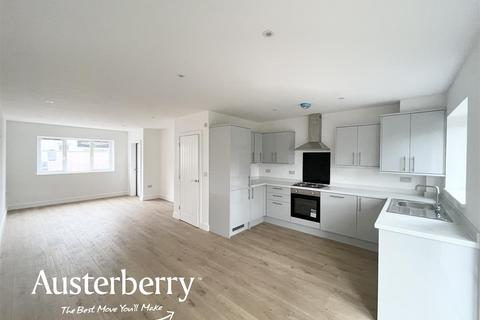 2 bedroom townhouse for sale, London Road, Stoke-On-Trent ST4