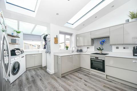 3 bedroom semi-detached house for sale, Hawling Road, York YO43