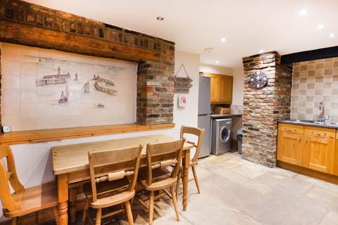 Jacksons Cottage Grape Lane, Whitby, YO22 4BA