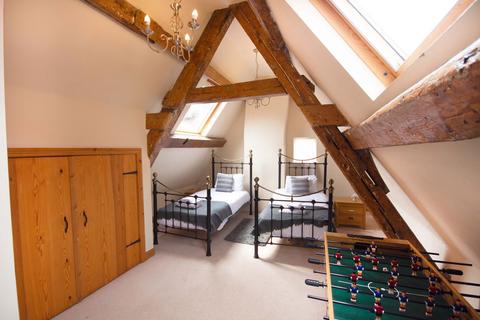 Jacksons Cottage Grape Lane, Whitby, YO22 4BA