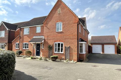 4 bedroom detached house for sale, Greenwich Avenue, Holbeach, Spalding