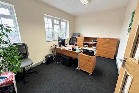 Serviced office to rent, Carriers Fold, Church Road, Wombourne, Wolverhampton