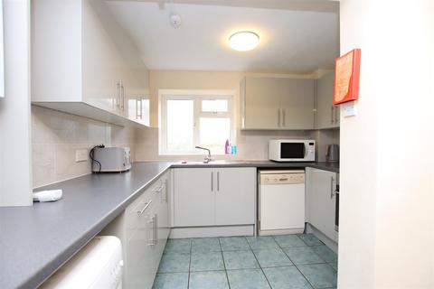 7 bedroom terraced house to rent, Newbridge Road, Bath BA1