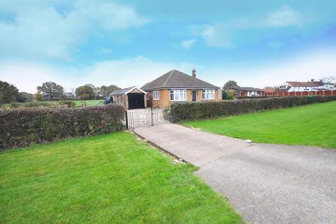 3 bedroom detached bungalow for sale, Broad Lane, Sykehouse, DN14 9AU