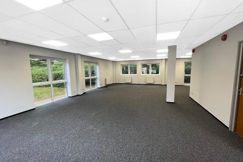 Office to rent, 14 Roundway House, Cromwell Park, Chipping Norton, OX7 5SR