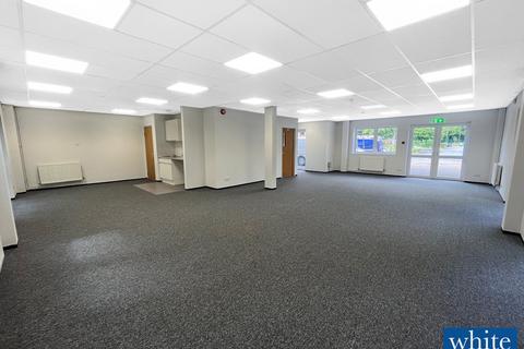 Office for sale, 14 Roundway House, Cromwell Park, Chipping Norton, OX7 5SR