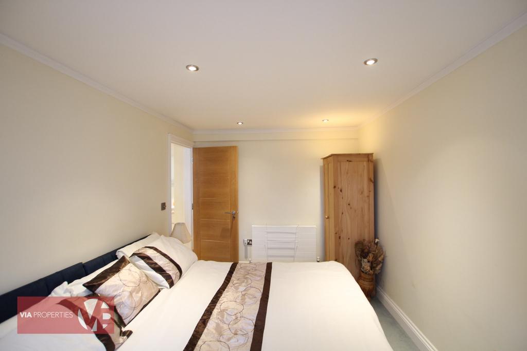 11 Burford Street Hoddesdon via properties...