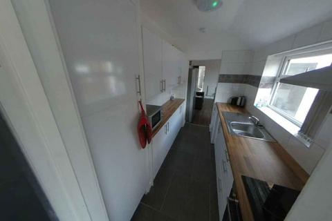 1 bedroom in a house share to rent, Gordon st -rm 1  Available now £120pppw