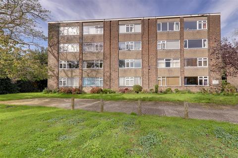 Studio for sale, Broadwater Street East, Worthing