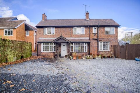 3 bedroom detached house for sale, Worcester Road, Droitwich WR9