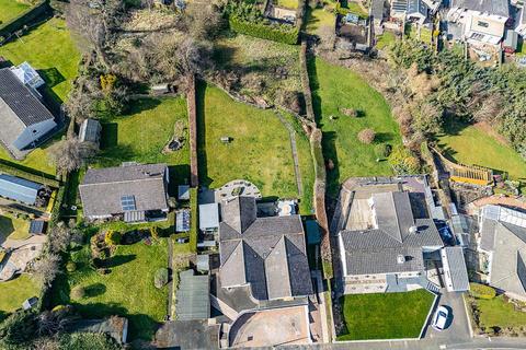 3 bedroom detached bungalow for sale, 21 Barony Park, Kelso TD5 8DJ