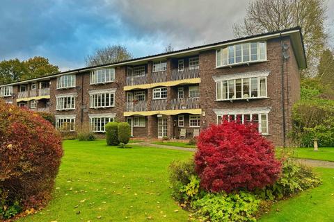 2 bedroom apartment for sale, Warren Close, Bramhall